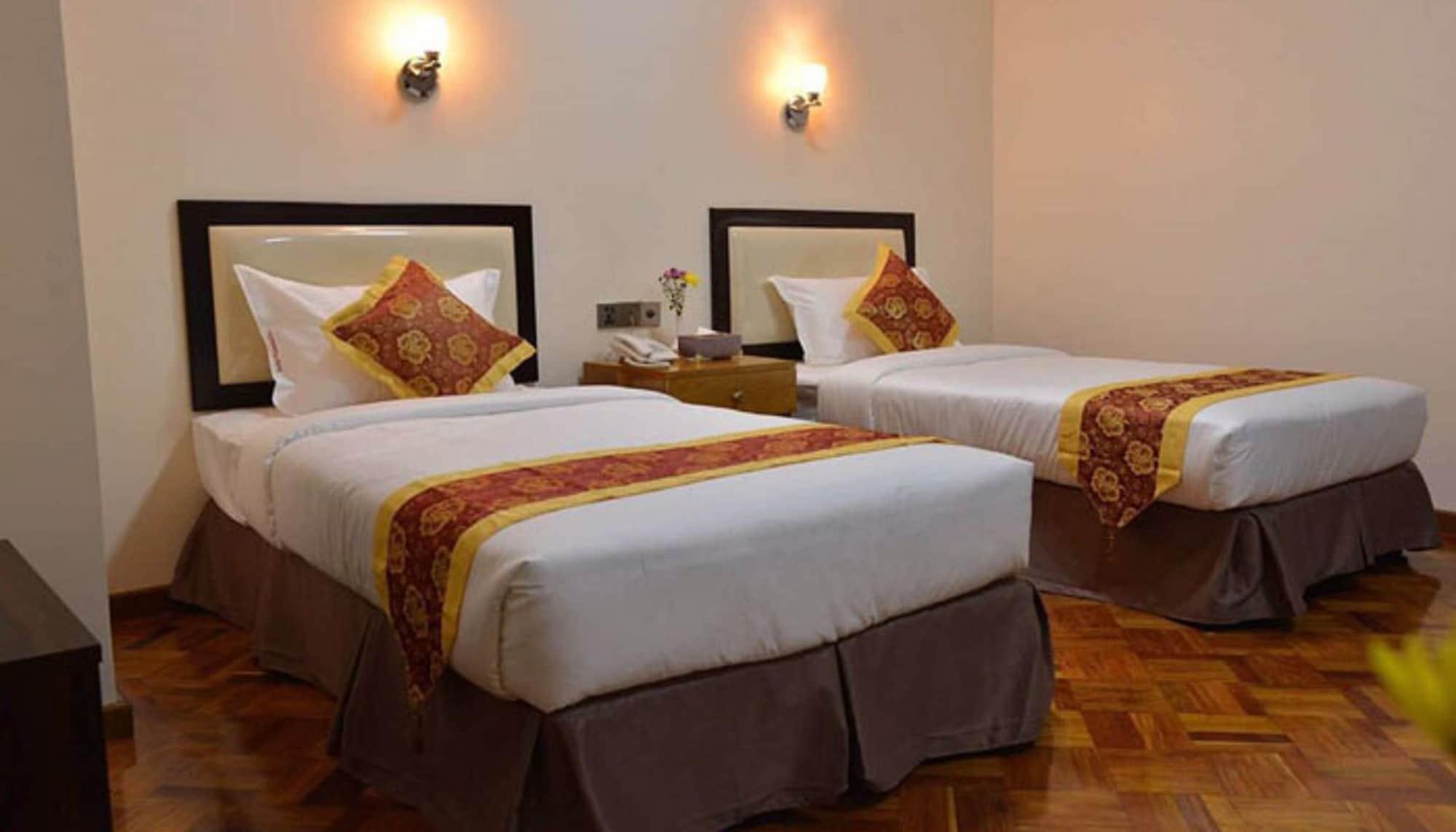 Hotel Yadanar Oo Mandalaj Zewnętrze zdjęcie