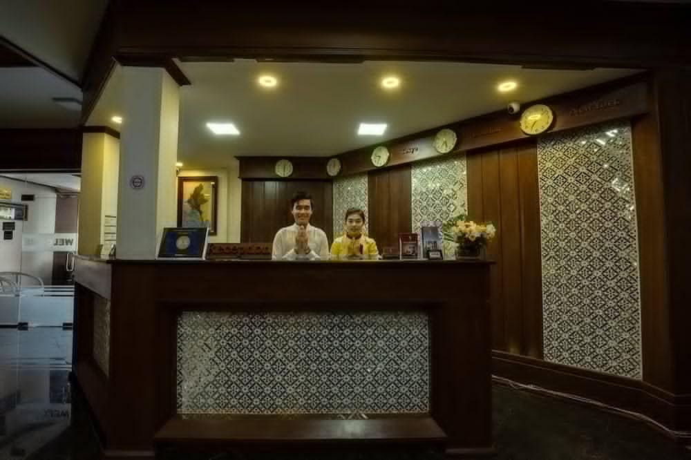Hotel Yadanar Oo Mandalaj Zewnętrze zdjęcie