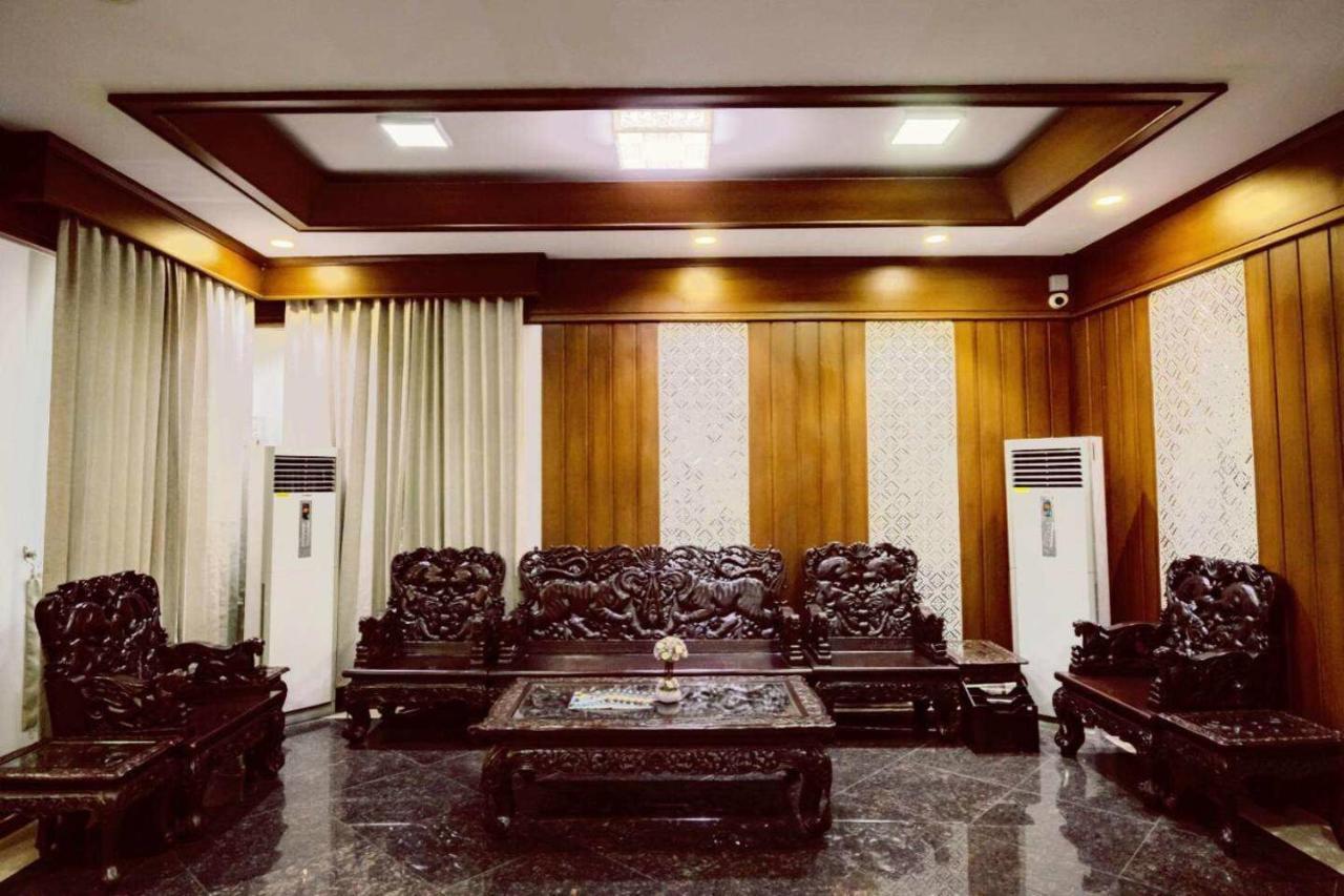 Hotel Yadanar Oo Mandalaj Zewnętrze zdjęcie