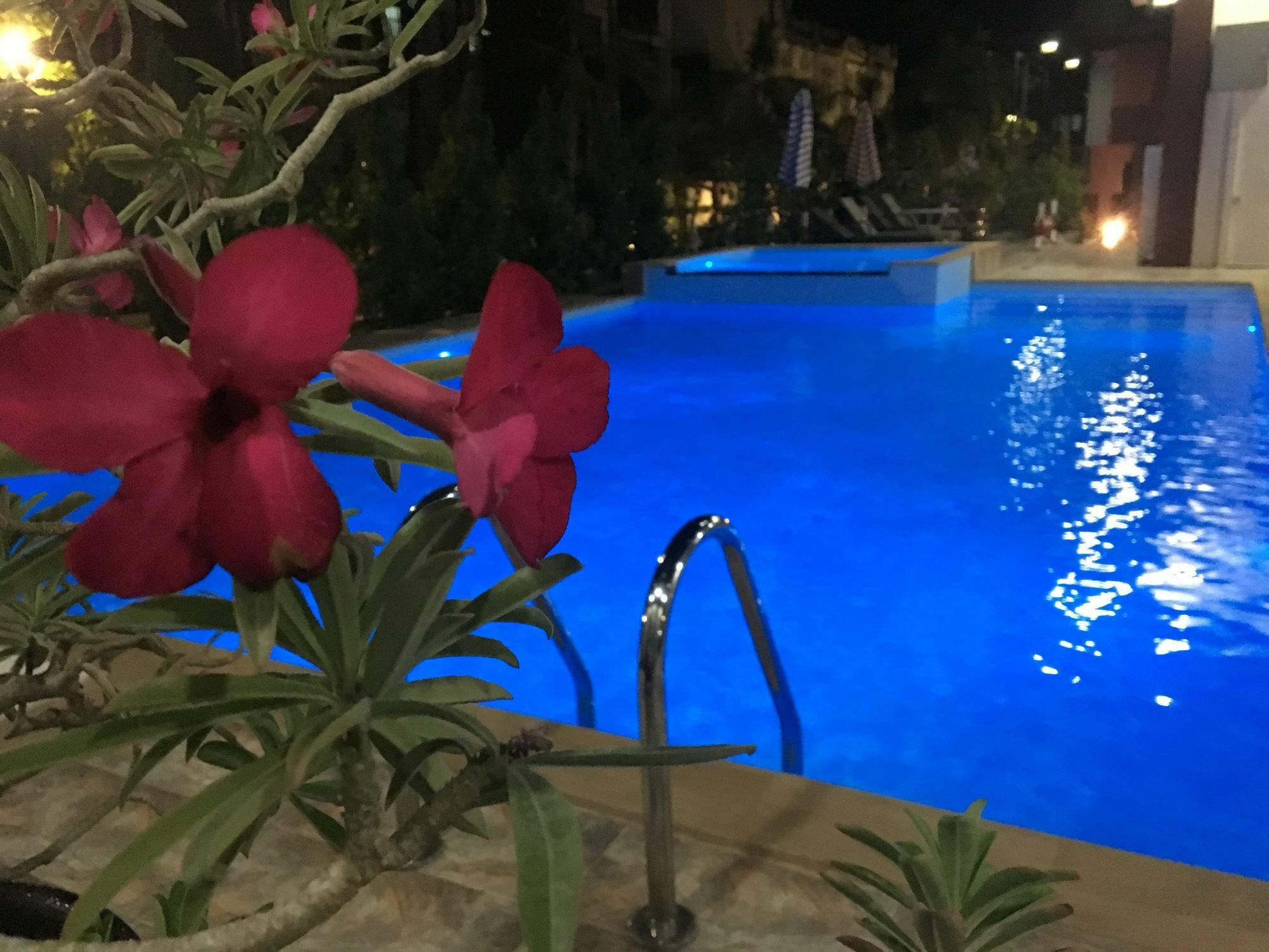 Hotel Yadanar Oo Mandalaj Zewnętrze zdjęcie